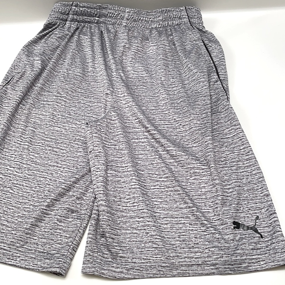 Boys Puma basketball shorts size L 14/16